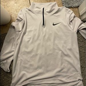 Nike dri fit pull over large